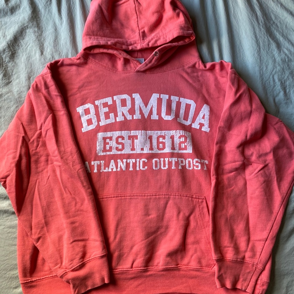 Bermuda Sweatshirt